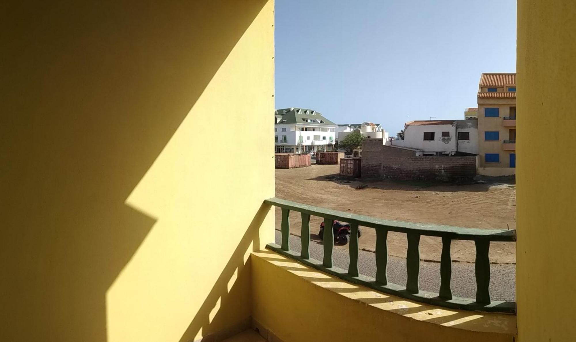 Capo Verde Vacanze Azalea Santa Maria Bagian luar foto